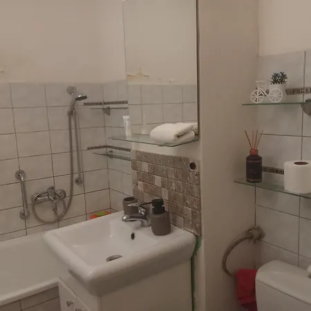 Przy Parku Brodnowskim W Mieszkaniu 2 Pokojowym * Varsó